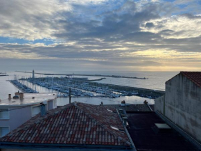 Superbe duplex climatisé avec vue mer, 2 chambres, WIFI à Sète - FR-1-338-593